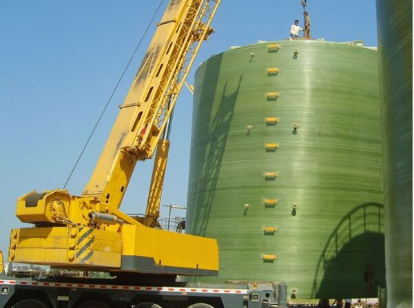 玻璃鋼罐施工現場